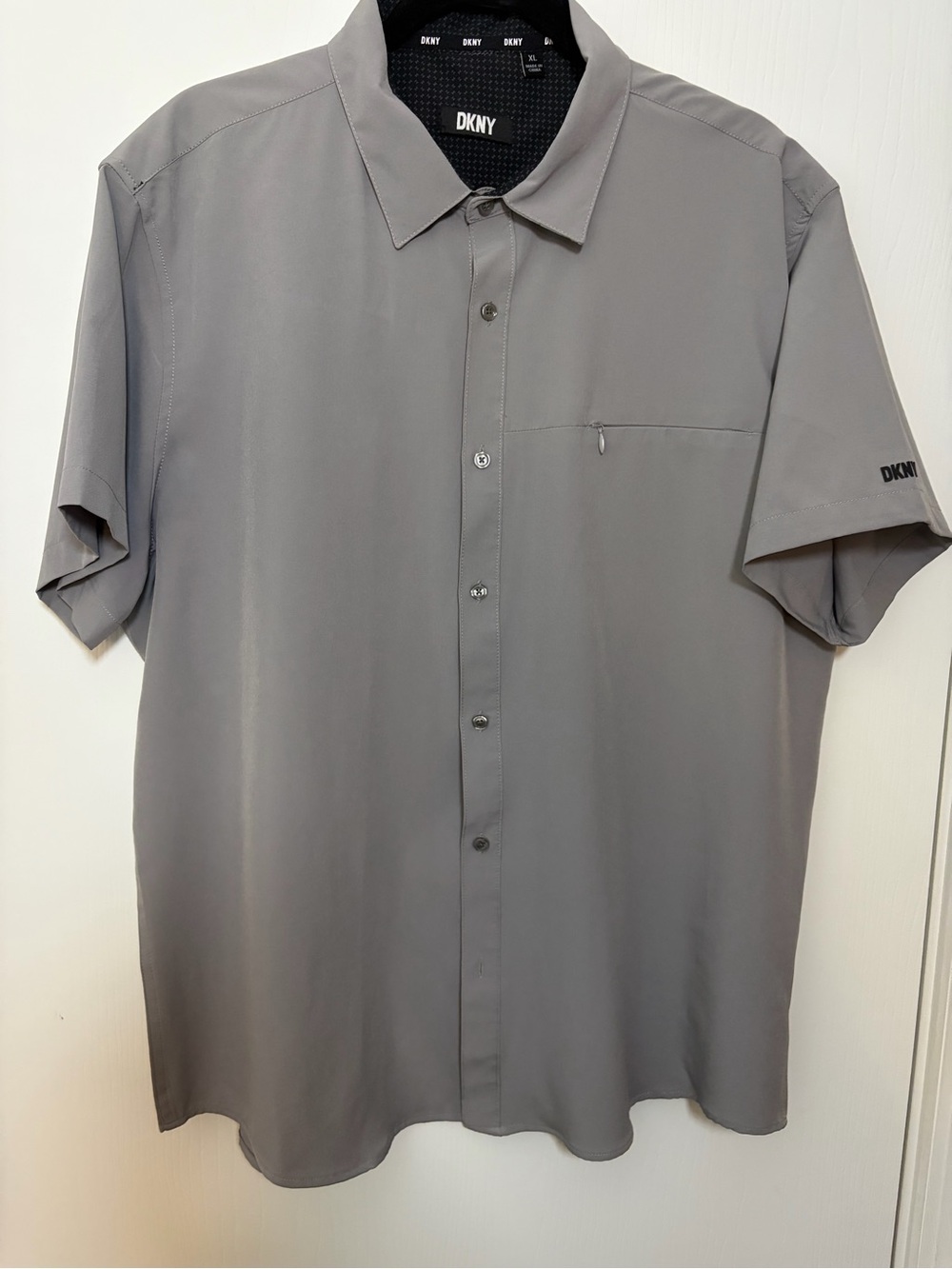 Short Sleeve Button-Down Shirt — Light Gray